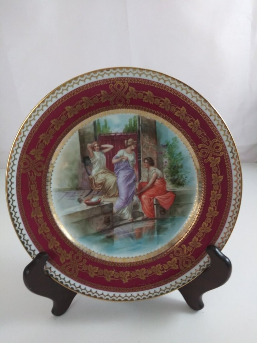 Vintage Cuzzi & Co Venezia Women By Indoor Pool 8.5" Decorative Plate